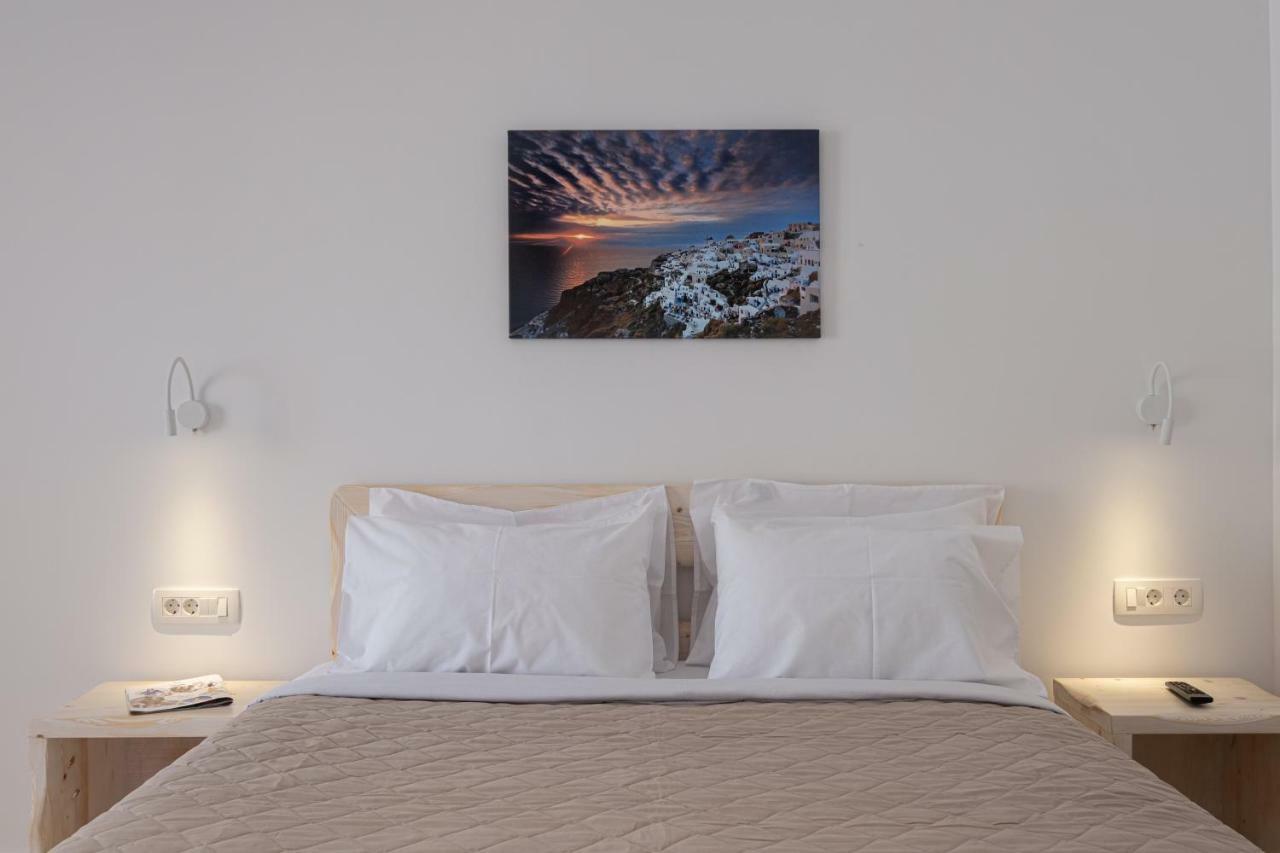 Cyclops Beach Apartments Playa de Perivolos Exterior foto