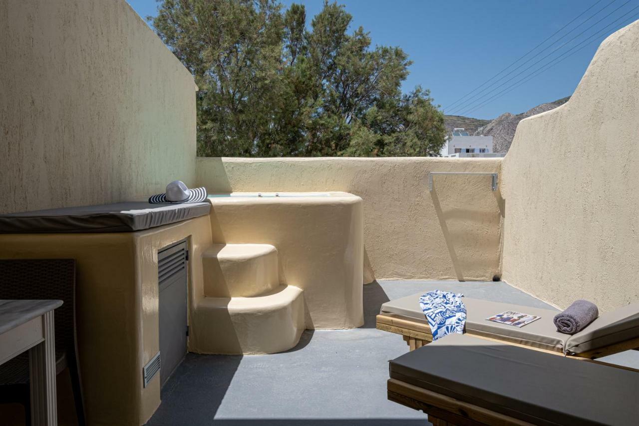 Cyclops Beach Apartments Playa de Perivolos Exterior foto